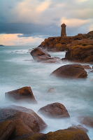 tableau decoratif, decoration, tableau decoration, tableau abstrait, paysage de vende, paysage de bretagne, paysage de mer, cadeau,ploumanach, phare, mer, vague, rocher, granit, rose, bleu, jaune, ciel, magique, sentier, littoral, favorites