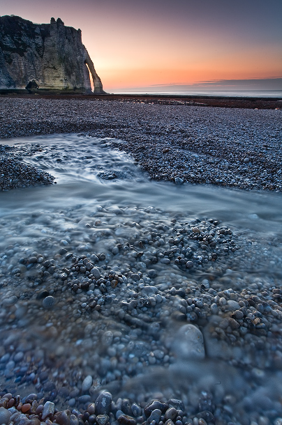 tableau decoratif, decoration, tableau decoration, tableau abstrait, paysage de vende, paysage de bretagne, paysage de mer, cadeau,photo Normandie, Haute-Normandie, photo Etretat, Porte, Aval, Dbarquement, mmorial de caen, soldats, secondes guerre mondiale, plage, ciel, galets, couleur, falaise, deauville, mer, vague, soleil, favorites, photo paysage